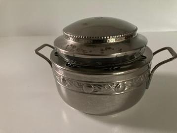 glazen Art  Nouveau schaaltje in metalen houder beschikbaar voor biedingen