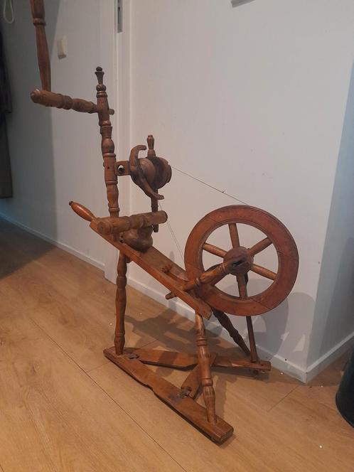 Oud hollands spinnewiel, Antiek en Kunst, Antiek | Gereedschap en Instrumenten, Ophalen