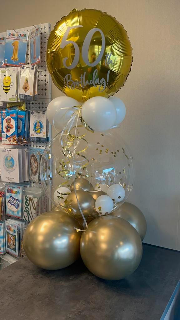 Cadeauballon, Hobby en Vrije tijd, Feestartikelen | Verhuur, Zo goed als nieuw, Verjaardag, Ophalen of Verzenden