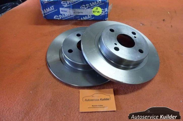 Remschijven achterzijde Toyota corolla e8 1,6gt  e9 1,6gti x, Auto-onderdelen, Remmen en Aandrijving, Toyota, Nieuw, Ophalen of Verzenden