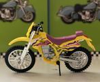Kawasaki KLX 250 R - Maisto 1/18, Ophalen of Verzenden, Zo goed als nieuw, Motor, Maisto