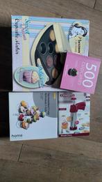 Cupcake maker, cupcake receptenboek, cupcake standaard, Hobby en Vrije tijd, Taarten en Cupcakes maken, Ophalen of Verzenden