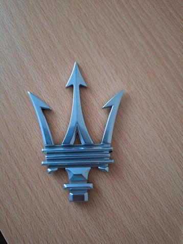 Maserati Embleem Drietand - Gebruikt beschikbaar voor biedingen