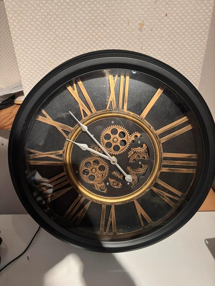 Stijlvolle Klok met Tandwiel Design, Huis en Inrichting, Woonaccessoires | Klokken, Gebruikt, Wandklok, Analoog, Ophalen of Verzenden