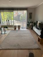 Taupe kleed 200 x 290 1 jaar oud, Ophalen, Zo goed als nieuw, Rechthoekig, 200 cm of meer
