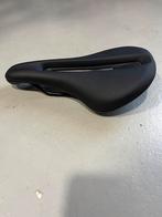 Trek Verse Short Elite racefiets zadel - 145mm, Fietsen en Brommers, Fietsonderdelen, Ophalen of Verzenden, Zo goed als nieuw