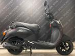 Sym Mio 2017 - brom (45km) | keurig onderhouden | mat zwart, Mio, Gebruikt, Maximaal 45 km/u, Sym