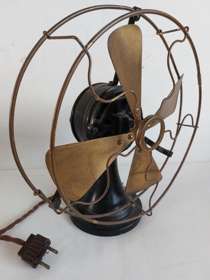 Vintage jr 30/40 Art Deco werkende ventilator, Antiek en Kunst, Curiosa en Brocante, Ophalen of Verzenden
