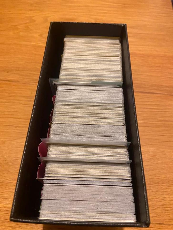 pokemon kaarten bulk (500+ kaarten), Hobby en Vrije tijd, Verzamelkaartspellen | Pokémon, Zo goed als nieuw, Meerdere kaarten