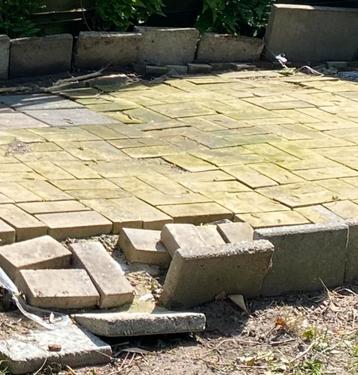 Kalkzandstenen 8 m2 gratis beschikbaar voor biedingen