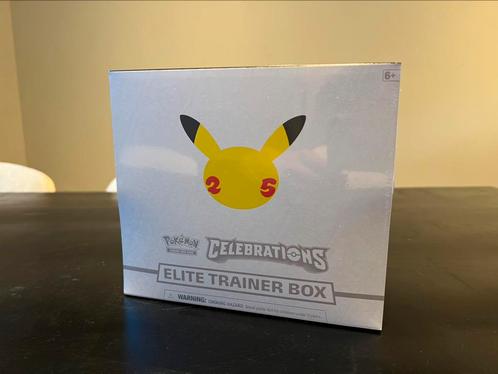 Pokémon Elite Trainer Box 25th | Geseald!, Hobby en Vrije tijd, Verzamelkaartspellen | Pokémon, Nieuw, Overige typen, Ophalen