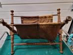 lectuurbak leer vintage, Huis en Inrichting, Woonaccessoires | Krantenbakken en Lectuurbakken, Ophalen of Verzenden