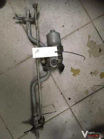 Renault Clio bwjr 2001 t/m 2006 ruitenwissermotor mech. beschikbaar voor biedingen