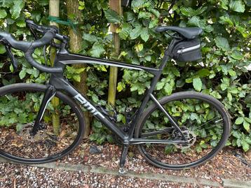 Racefiets BMC Roadmachine Two maat 61 beschikbaar voor biedingen