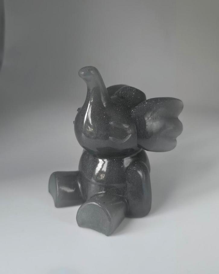 Handgemaakt Epoxy Beeldje - Olifant, Antiek en Kunst, Kunst | Beelden en Houtsnijwerken, Ophalen of Verzenden