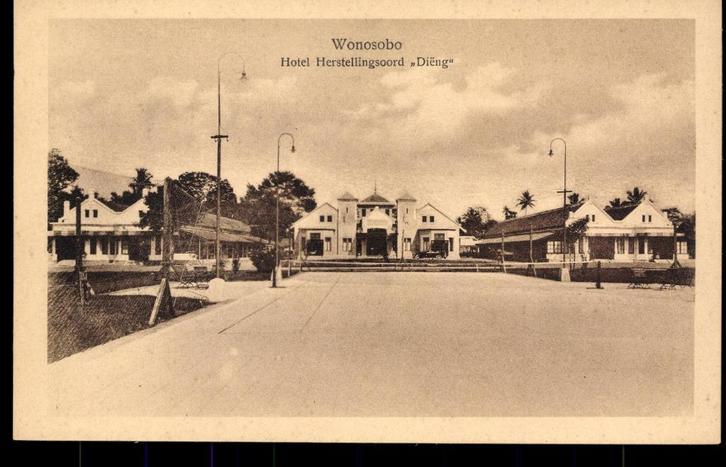 Nederlandsch Indië, Wonosobo, Hotel Diëng, ca. 1925, Verzamelen, Ansichtkaarten | Nederland, Ongelopen, 1920 tot 1940, Verzenden