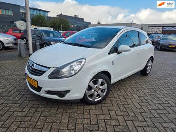 Opel Corsa 1.2 EcoFlex Selection/NIEUW APK beschikbaar voor biedingen