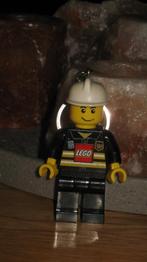 Lego sleutelhanger met licht. Brandweerman, Kinderen en Baby's, Speelgoed | Duplo en Lego, Ophalen of Verzenden, Zo goed als nieuw