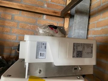 2 Solar Egde HD-Wave omvormers SE3000H / 4000H beschikbaar voor biedingen