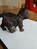 Mooi zwart  ijzeren Terrier Beeldje ,(adv.no.296), Ophalen of Verzenden, Zo goed als nieuw, Hond of Kat, Beeldje of Figuurtje
