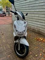 Peugeot Kisbee 2013 Nette Staat! Plus een goeie beurt gehad, Fietsen en Brommers, Brommeronderdelen | Scooters, Ophalen of Verzenden