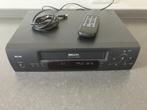 Philips videorecorder VR161 inclusief afstandsbediening, Ophalen of Verzenden, Gebruikt, VHS-speler of -recorder