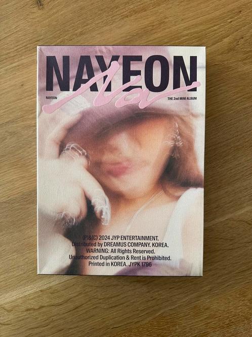 Nayeon (twice) Na album  B versie, Verzamelen, Muziek, Artiesten en Beroemdheden, Zo goed als nieuw, Cd of Plaat, Ophalen of Verzenden