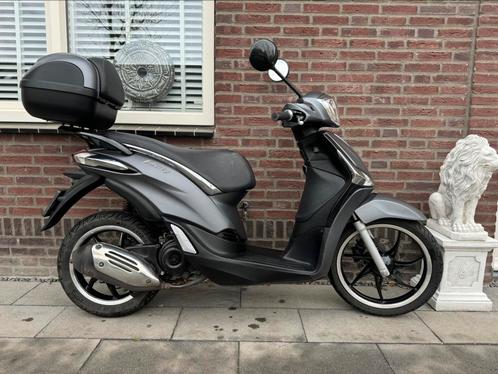 Piaggio Liberty S Iget 2019 !!beetje werk!!, Fietsen en Brommers, Scooters | Piaggio, Gebruikt, Overige modellen, Maximaal 45 km/u