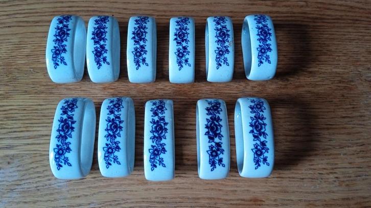 Vintage porselein, servetringen en kandelaartjes, Verzamelen, Retro, Huis en Inrichting, Ophalen of Verzenden