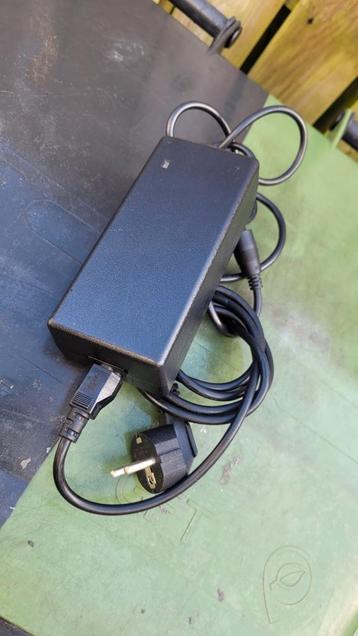 Sparta/ Batavus emotion oplader 5pin 2014- 2015 beschikbaar voor biedingen