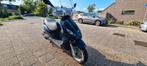 Piaggio new fly scooter blauw, Ophalen, Zo goed als nieuw, Benzine, Fly
