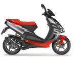 Aprilia sr street kappen set gezocht, Fietsen en Brommers, Maximaal 45 km/u, SR 50, Ophalen of Verzenden, Zo goed als nieuw