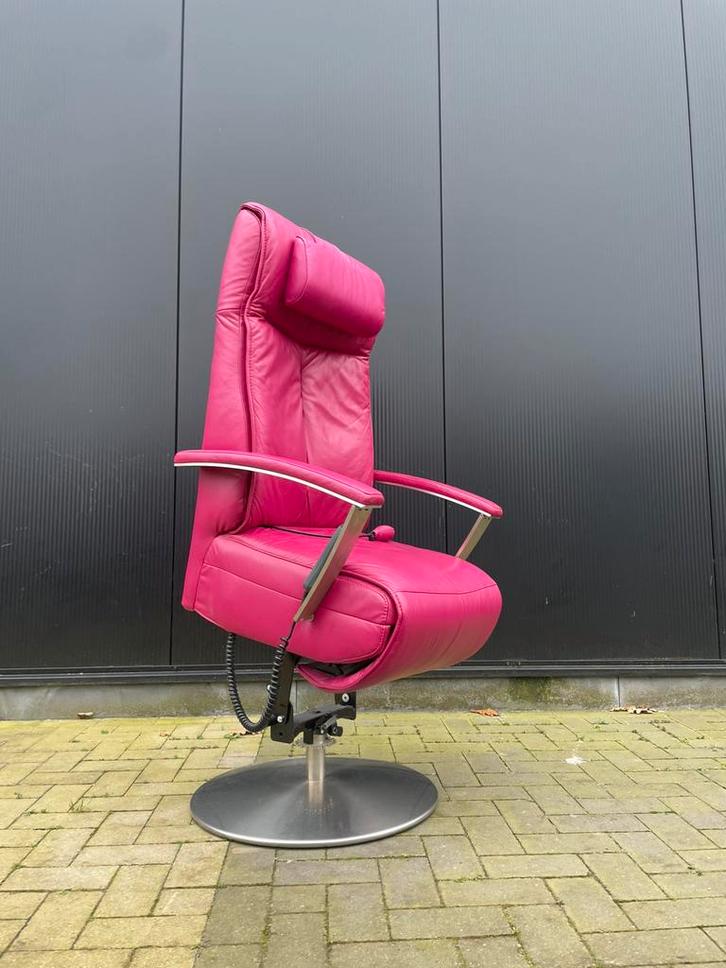 Roze leren prominent stockholm sta op stoel / relax fauteuil, Huis en Inrichting, Fauteuils, Zo goed als nieuw, 50 tot 75 cm, Minder dan 75 cm