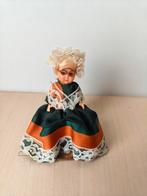 Klederdracht poppetje, Verzamelen, Poppen, Ophalen of Verzenden, Zo goed als nieuw, Pop