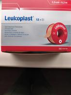 Nieuwe doos met12x pleisters Leukoplast, Ophalen of Verzenden