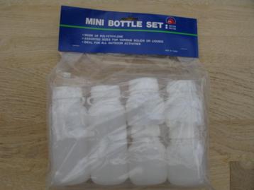 Snow goose Mini flessen opberg set beschikbaar voor biedingen