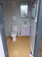 Mobiele badkamer unit, Doe-het-zelf en Verbouw, Bouwketen en Schaftketen, Ophalen, Zo goed als nieuw