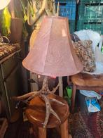 Unieke tafellamp met geweien voet en kap, Huis en Inrichting, Ophalen, Gebruikt, Onbekend, Landelijk