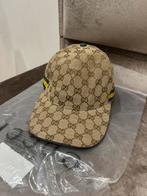 Gucci pet Zweedse vlag, Ophalen of Verzenden, Zo goed als nieuw