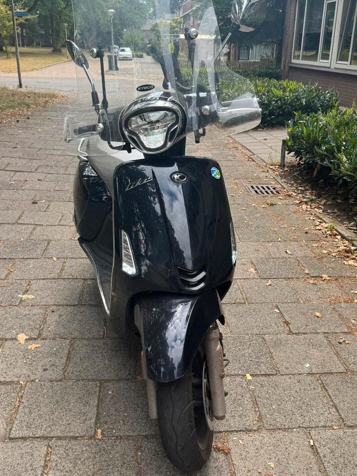 Kymco new like snorscooter, Fietsen en Brommers, Snorfietsen en Snorscooters, Gebruikt, Kymco, Benzine, Ophalen of Verzenden
