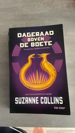 Dageraad boven de boete - Suzanne Collins, Boeken, Science fiction, Ophalen of Verzenden, Zo goed als nieuw, Suzanne Collins