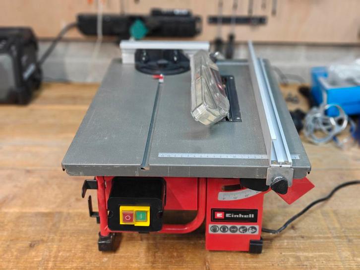 Einhell TC-TS200 Tafelzaag - Compact!, Doe-het-zelf en Verbouw, Gereedschap | Zaagmachines, Zo goed als nieuw, Cirkelzaag, 600 tot 1200 watt