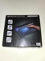 Extra vlak design grafisch tableau van Medion, Ophalen, Zo goed als nieuw