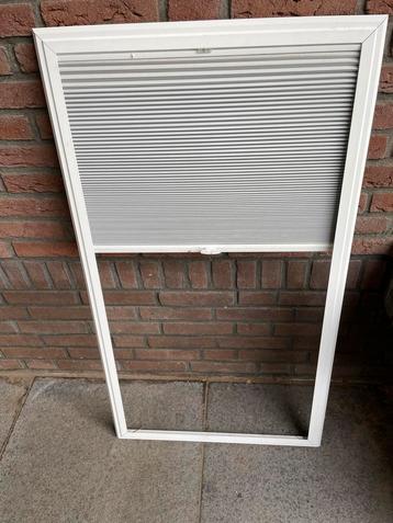 Plisségordijn Wit/Grijs voor dakraam beschikbaar voor biedingen