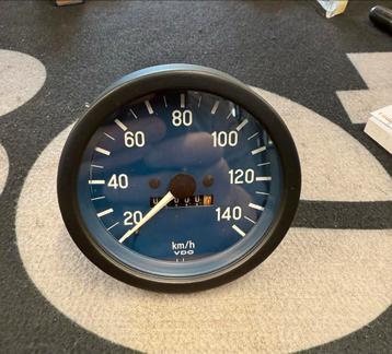 Nette VDO kilometer teller 140km blauweplaat beschikbaar voor biedingen