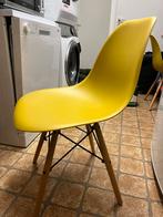 4 kuipstoelen, Ophalen of Verzenden, Zo goed als nieuw, Wit