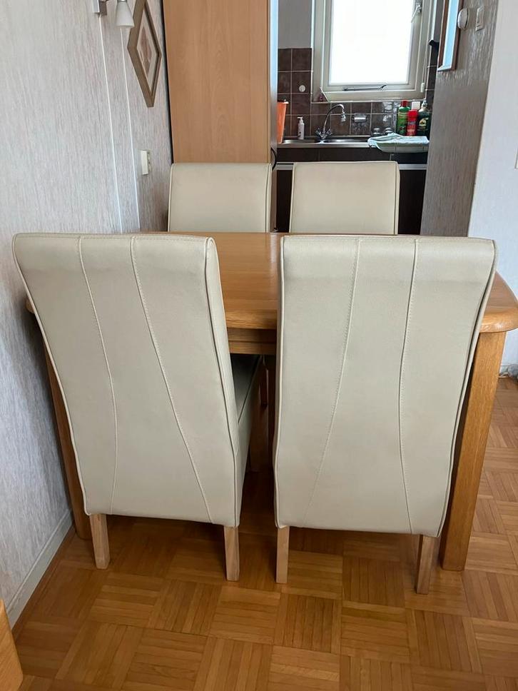 Set 4 Crème Eetkamerstoelen, Huis en Inrichting, Stoelen, Gebruikt, Vier, Hout, Overige kleuren, Ophalen