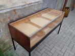 Jaren 60 Duitse Toonbank Vintage Winkel Vitrine Laden Kast 3, Huis en Inrichting, Kasten | Vitrinekasten, Mid Century Design Vintage Retro