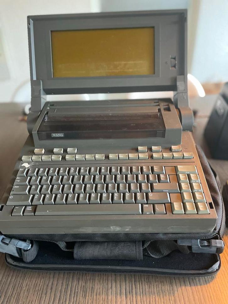 Wang WLTC 1985 Laptop - Collectorsitem (Defect), Computers en Software, Vintage Computers, Ophalen