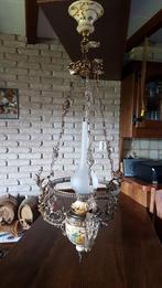 Antieke olie lamp, fraai gedecoreerd, 107 cm hoog, Huis en Inrichting, Lampen | Kroonluchters, Ophalen of Verzenden, Zo goed als nieuw
